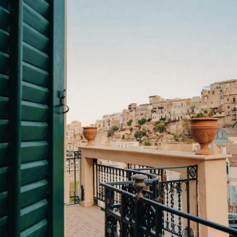 Liberty house - Casa Vacanze con 4 Camere da Letto - 2