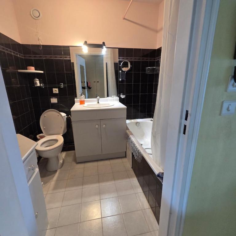 Quiet studio in Mandelieu-la-Napoule - Appartamento con 1 Camera da Letto - 9