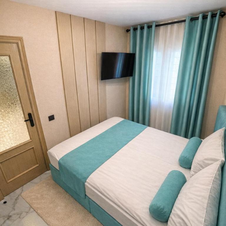 Alicante Mercado Central PARKING&APARTMENTS - Suite with Terrace - 2