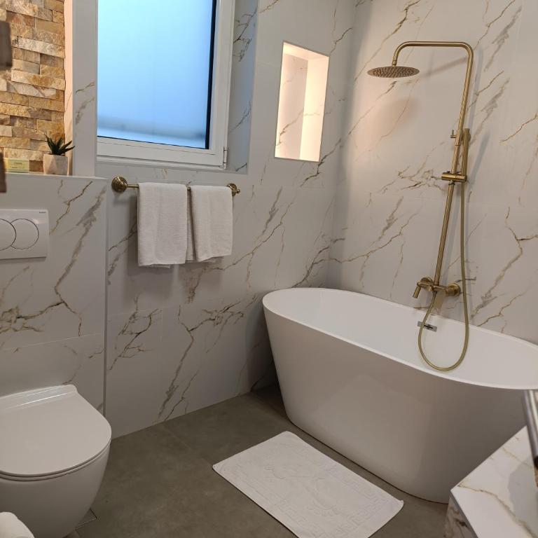 Sun & Salt Apartments Lučice - Two-Bedroom Apartment - 15