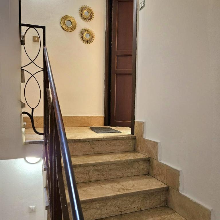 Antica dimora di sant'Antonino - charming central apartment for 8 - Appartamento con 2 Camere da Letto - 28