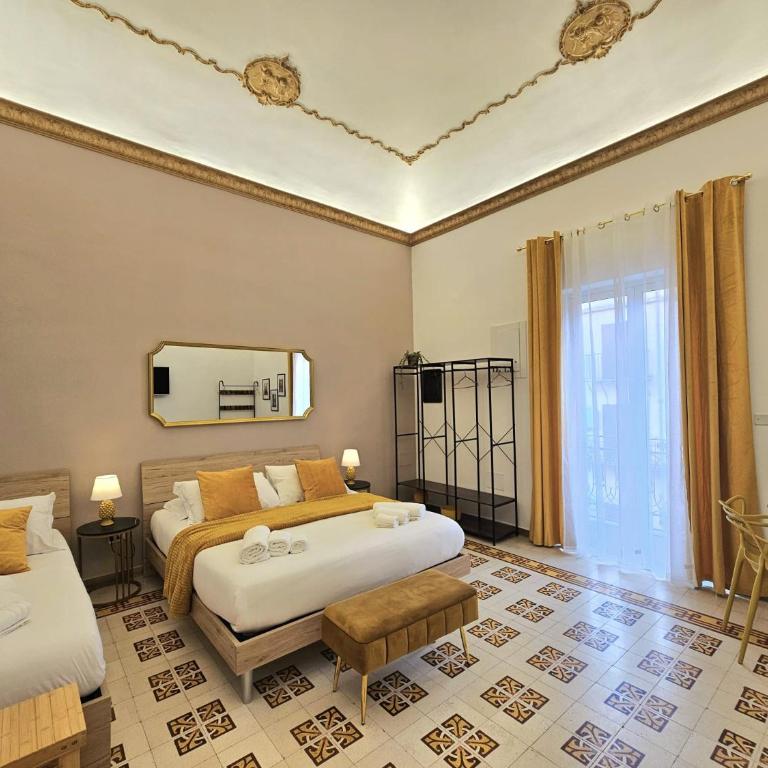 Antica dimora di sant'Antonino - charming central apartment for 8 - Appartamento con 2 Camere da Letto - 1