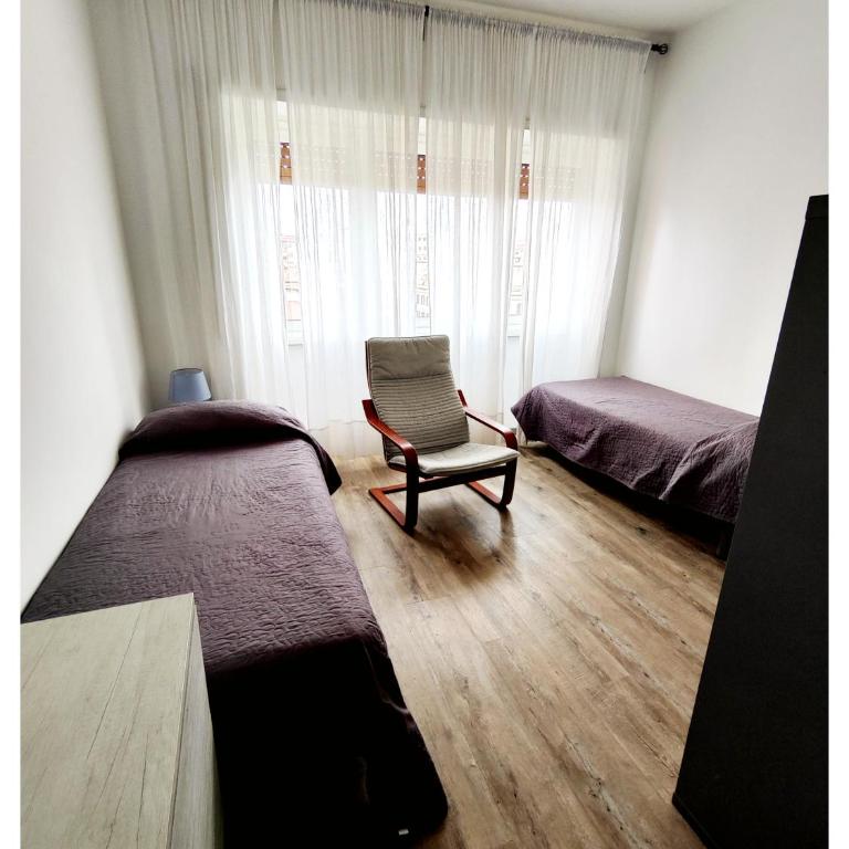 Trilogy in Trastevere - Three-Bedroom Apartment with Balcony - 9