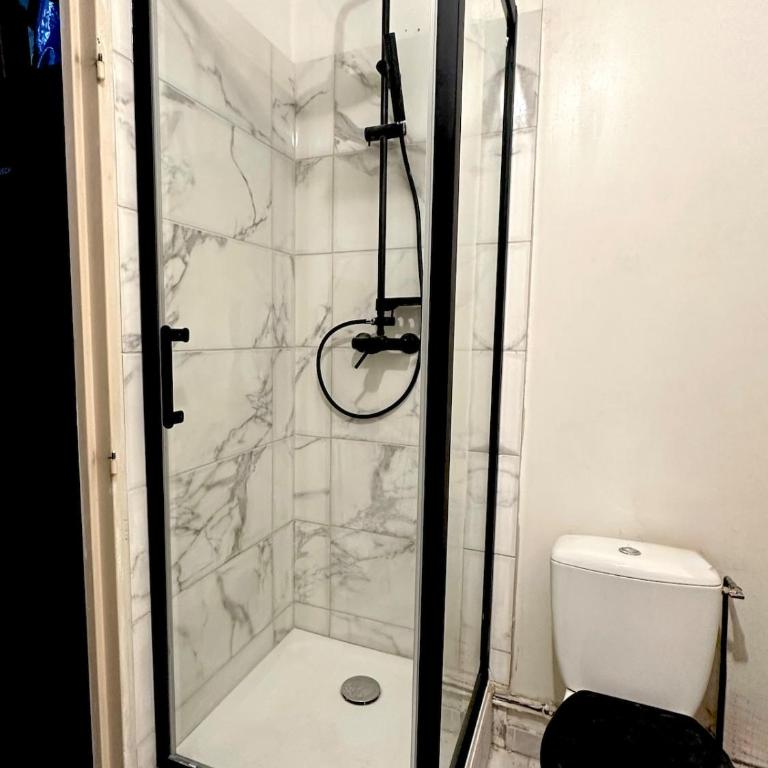 T2 cosy avec parking privé Centre et plages - Apartment mit 1 Schlafzimmer - 5