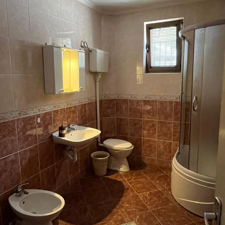 Queen Apartmani - Two-Bedroom Apartment - 1