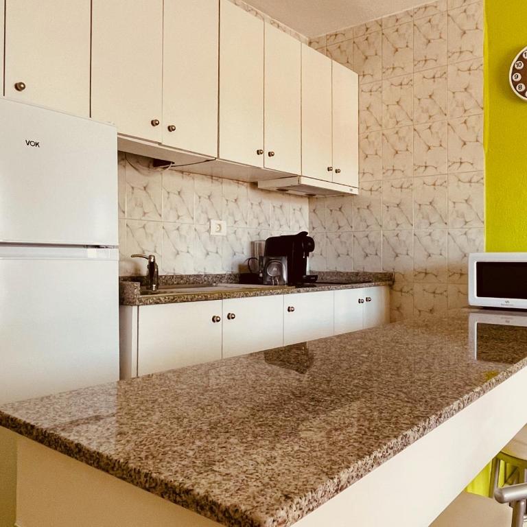 Click&Guest - Golden Stay in Maspalomas - Apartment with View and Balcony - 5