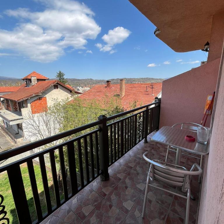 Queen Apartmani - One-Bedroom Apartment - 1