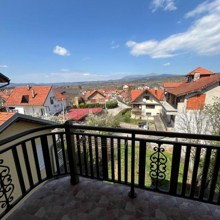 Queen Apartmani - One-Bedroom Apartment - 7