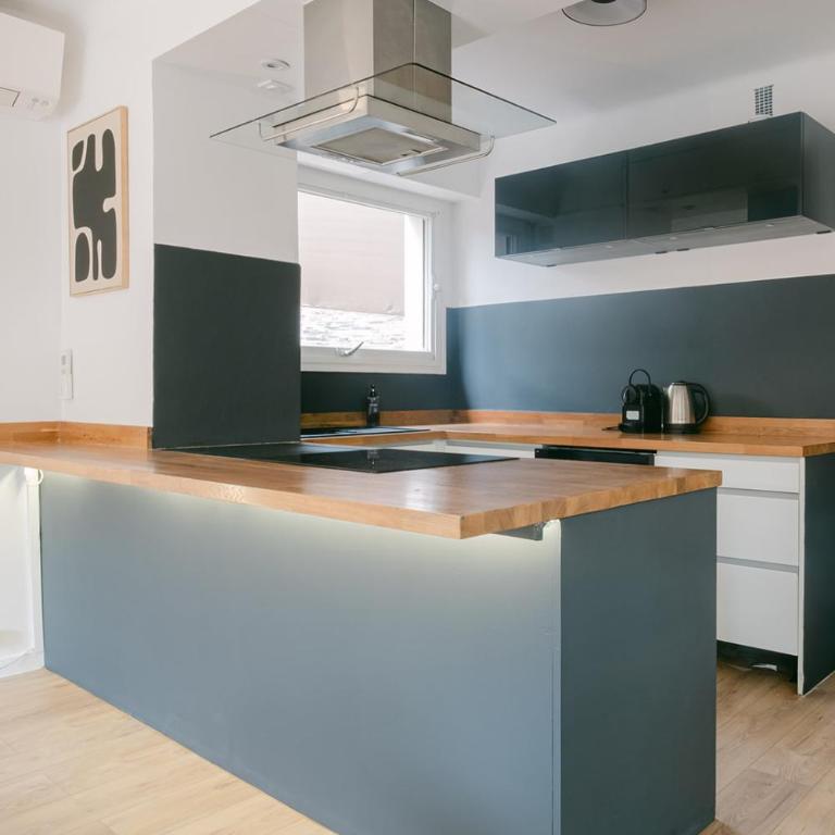 Loft cocooning avec Terrasse de 130m2 et Parking - Appartement 2 Chambres avec Terrasse - 45