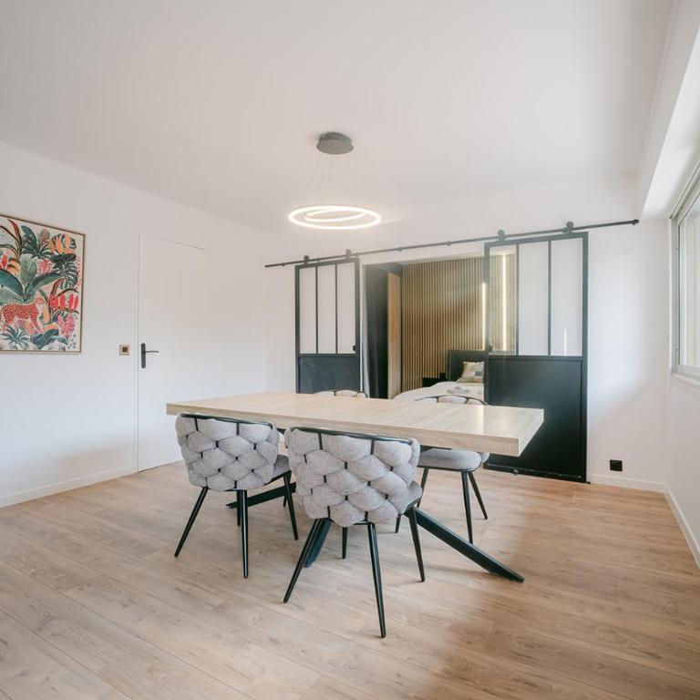 Loft cocooning avec Terrasse de 130m2 et Parking - Appartement 2 Chambres avec Terrasse - 30