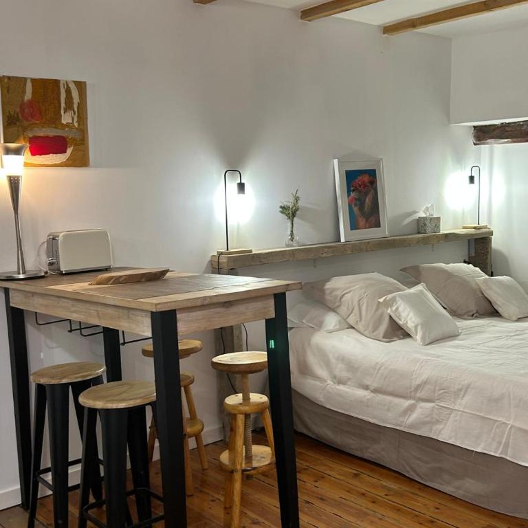 Apartamento con Encanto Corazón del Barrio Húmedo - Apartamento de 2 dormitorios - 9