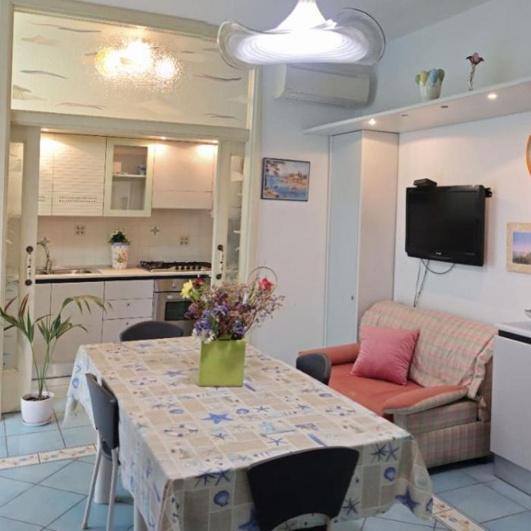 Escape by Case vacanze di Angelo - Two-Bedroom Apartment - 4
