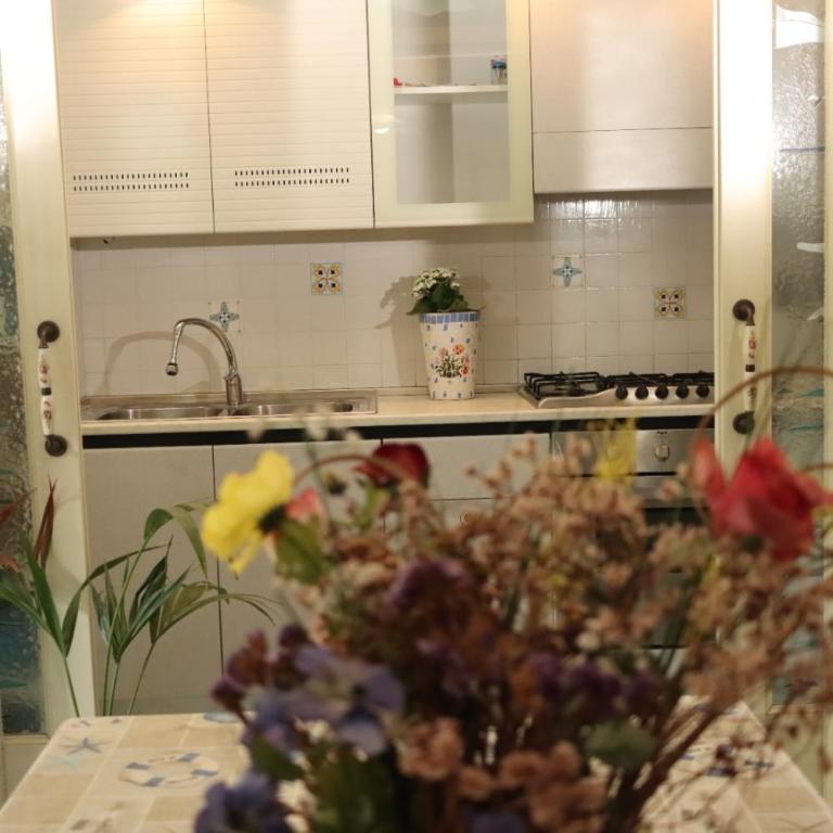Escape by Case vacanze di Angelo - Two-Bedroom Apartment - 5