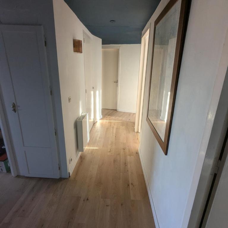 Appartement lumineux avec vue sur Nîmes - Appartamento con 3 Camere da Letto - 3