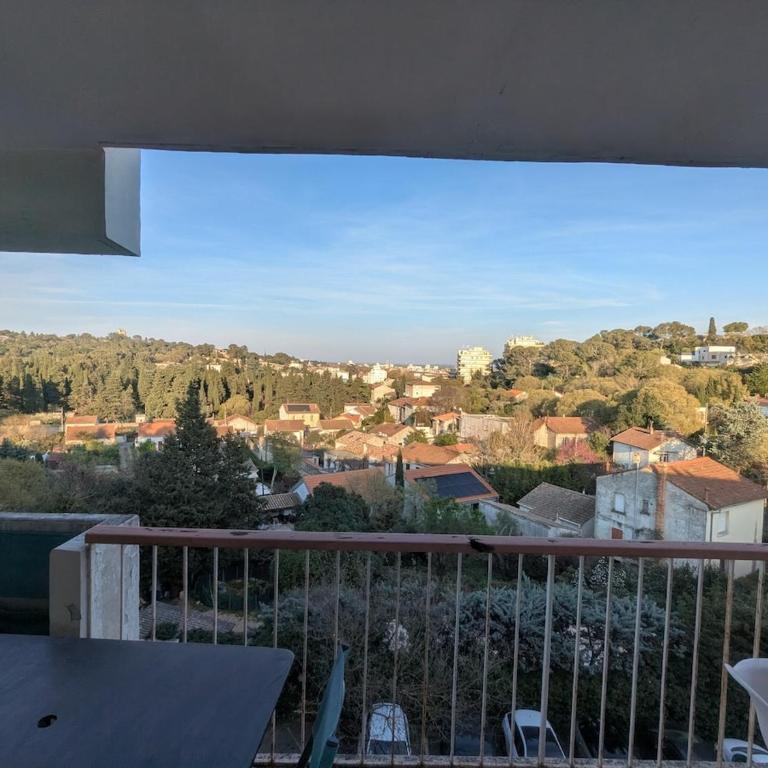 Appartement lumineux avec vue sur Nîmes - Appartamento con 3 Camere da Letto - 7