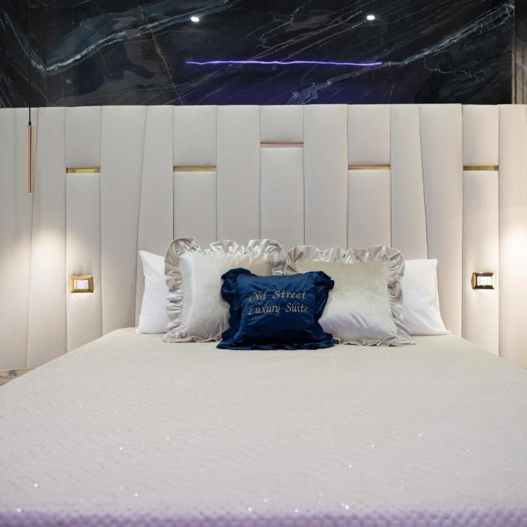 OLD STREET Luxury suite - Camera Matrimoniale con Vasca Idromassaggio - 2