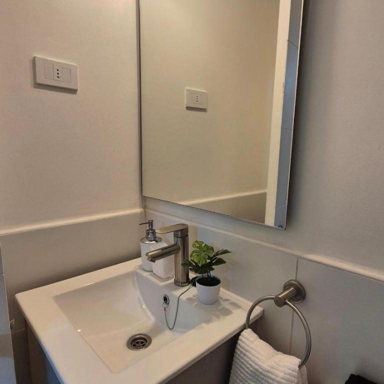 Moderno departamento a metros de Movistar Arena - One-Bedroom Apartment - 15