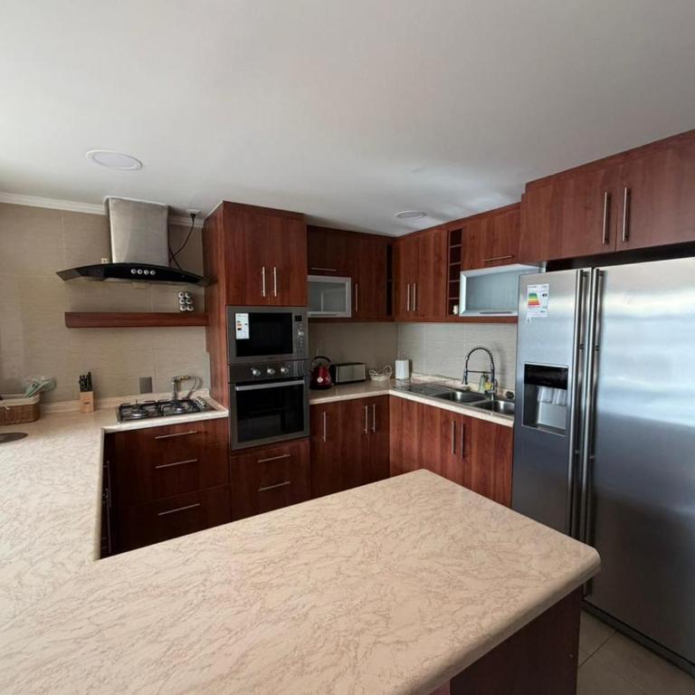Elegancia Patagonica - Four-Bedroom House - 6