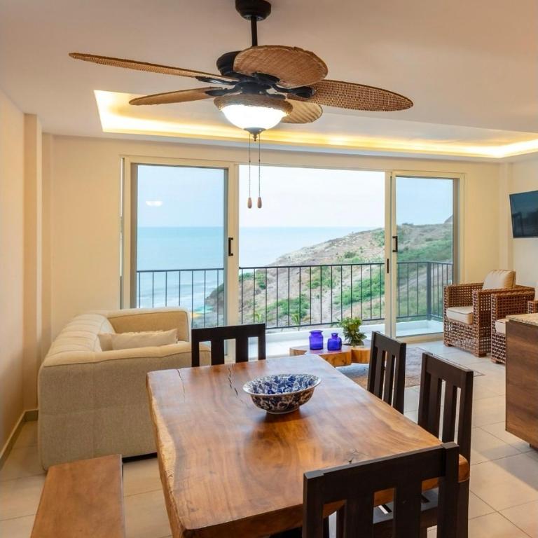 Jama Campay - Four-Bedroom House - 6