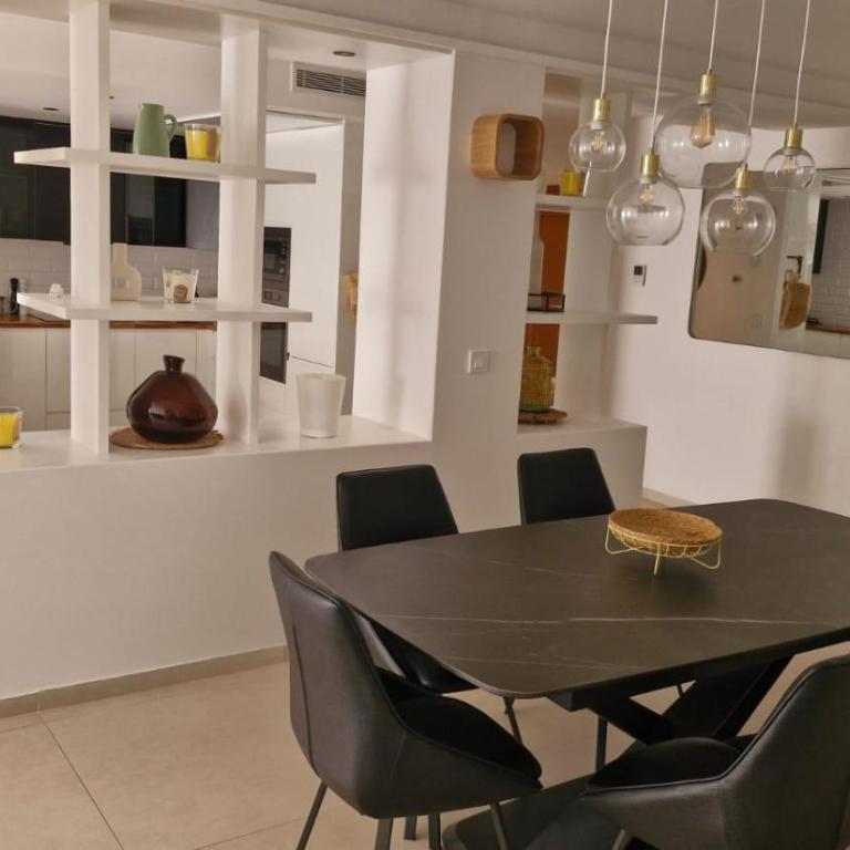 Grand Appartement T3 Saint Tropez - Two-Bedroom Apartment - 2