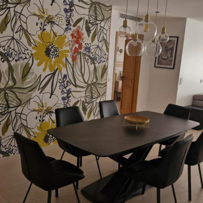 Grand Appartement T3 Saint Tropez - Two-Bedroom Apartment - 1