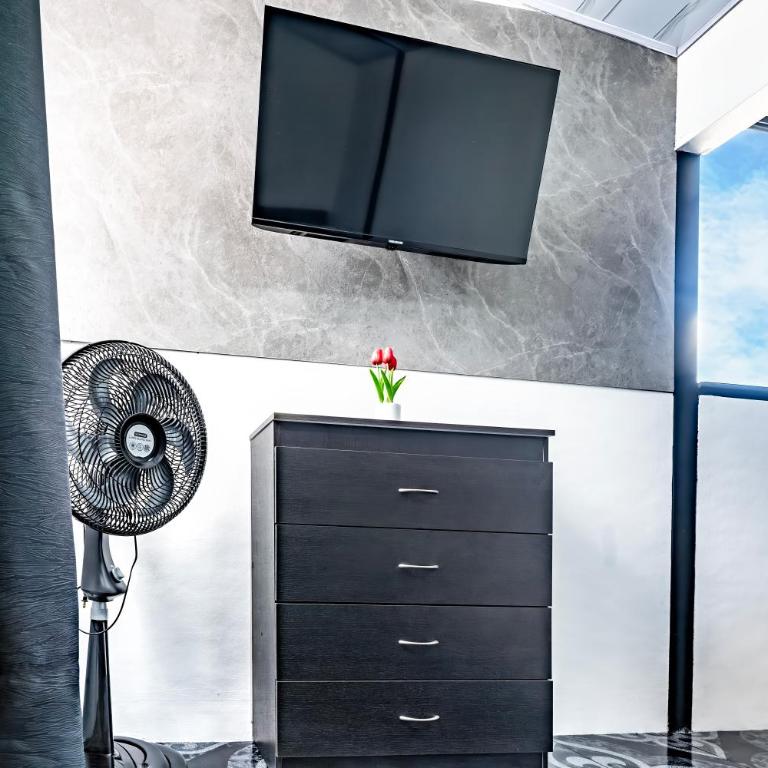 Micron Rentals - One-Bedroom Apartment - 2