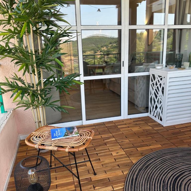 Cap ESTEREL Village Vacance MAGNIFIQUE Studio NEUF Clim - Wifi - Parking - Aperçu mer - Apartment mit 1 Schlafzimmer - 20