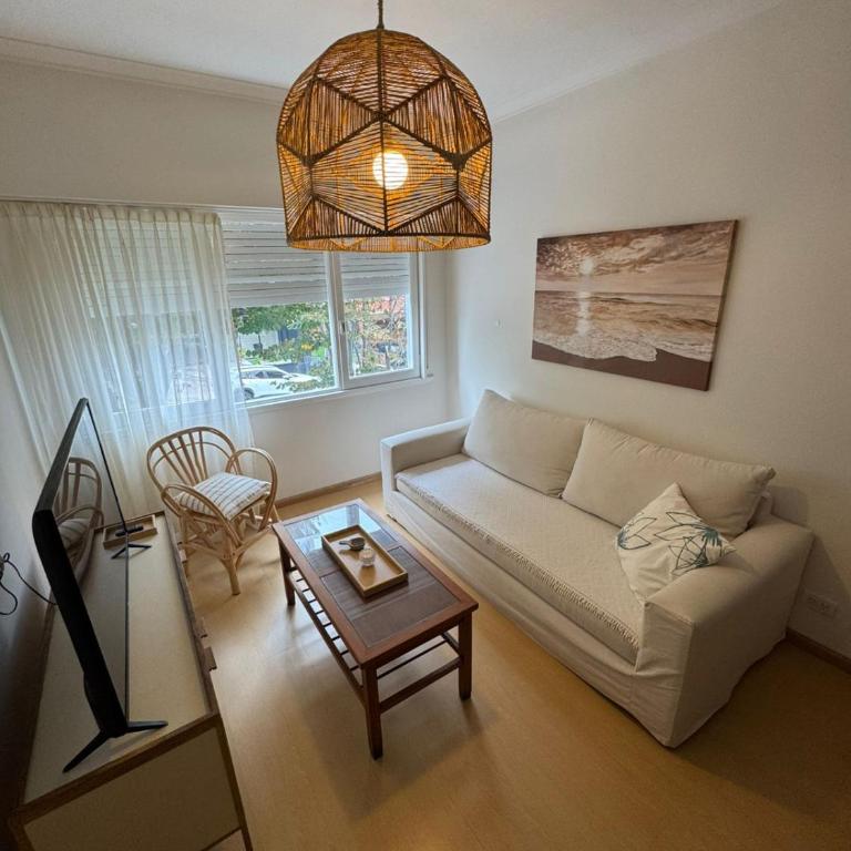 Playa grande departamento a una cuadra del mar - Two-Bedroom Apartment - 10