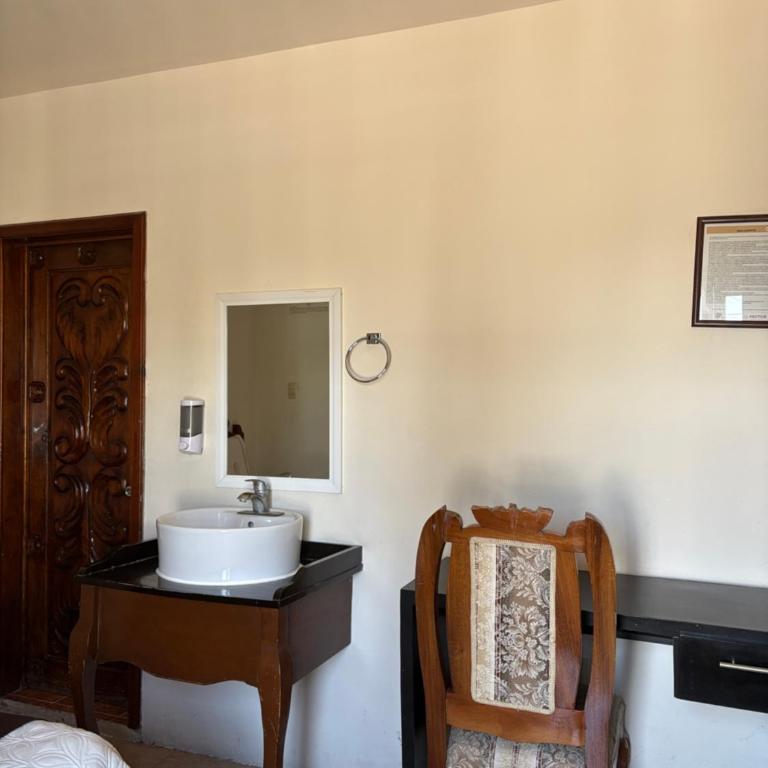 Hotel Royal Puebla - Habitación Deluxe - 6