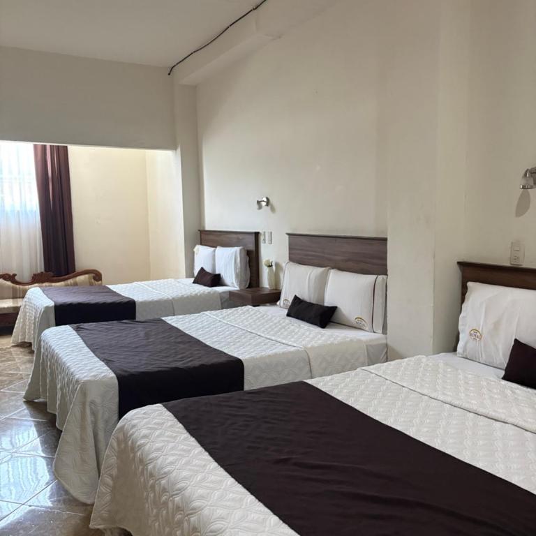 Hotel Royal Puebla - Habitación Triple - 2