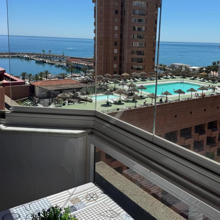 First Line beach hotel Apartment in Fuengirola - Estudio - 17