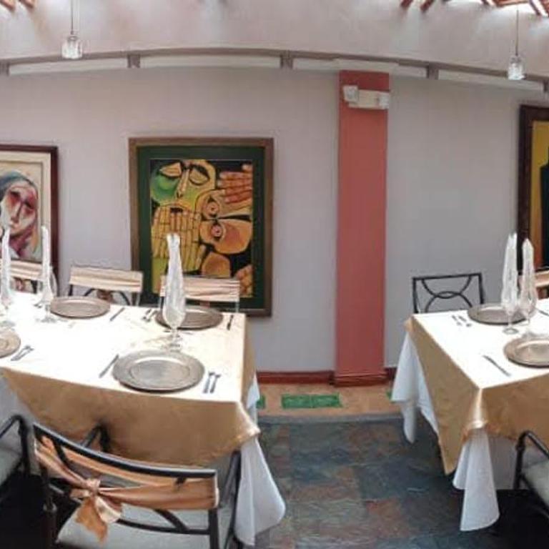 Hotel Raices - Deluxe Room - 3