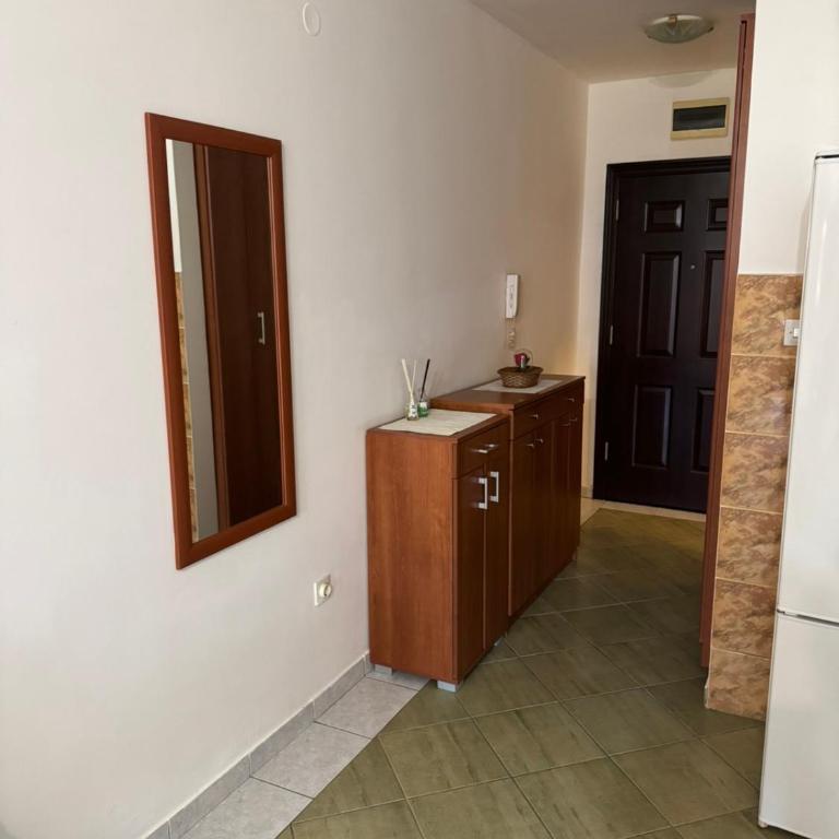 Delux m&m - One-Bedroom Apartment - 1