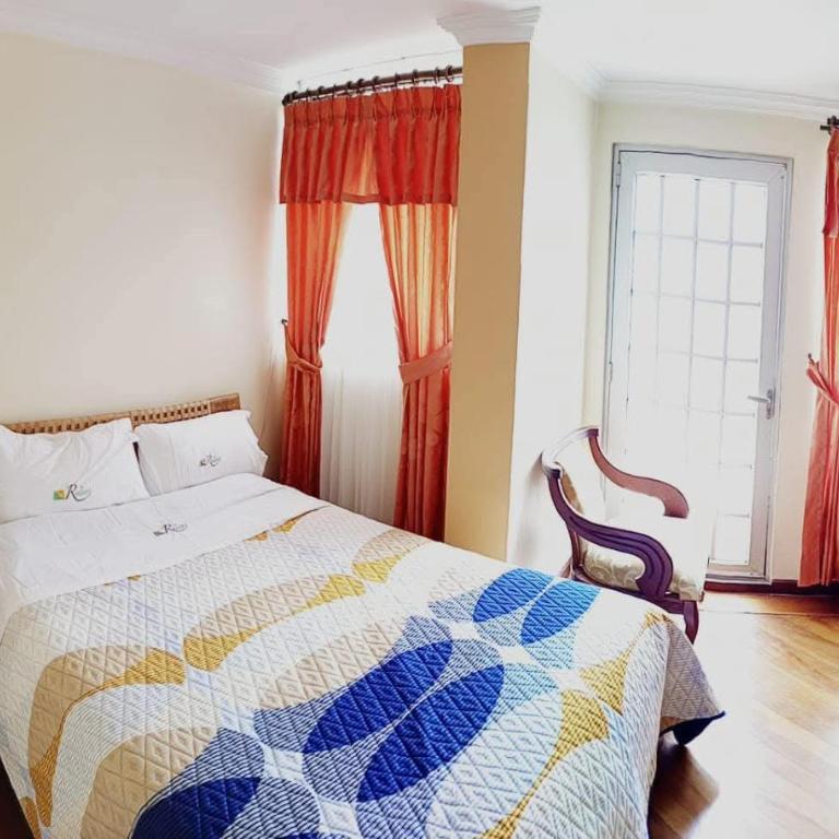 Hotel Raices - Deluxe Room - 1