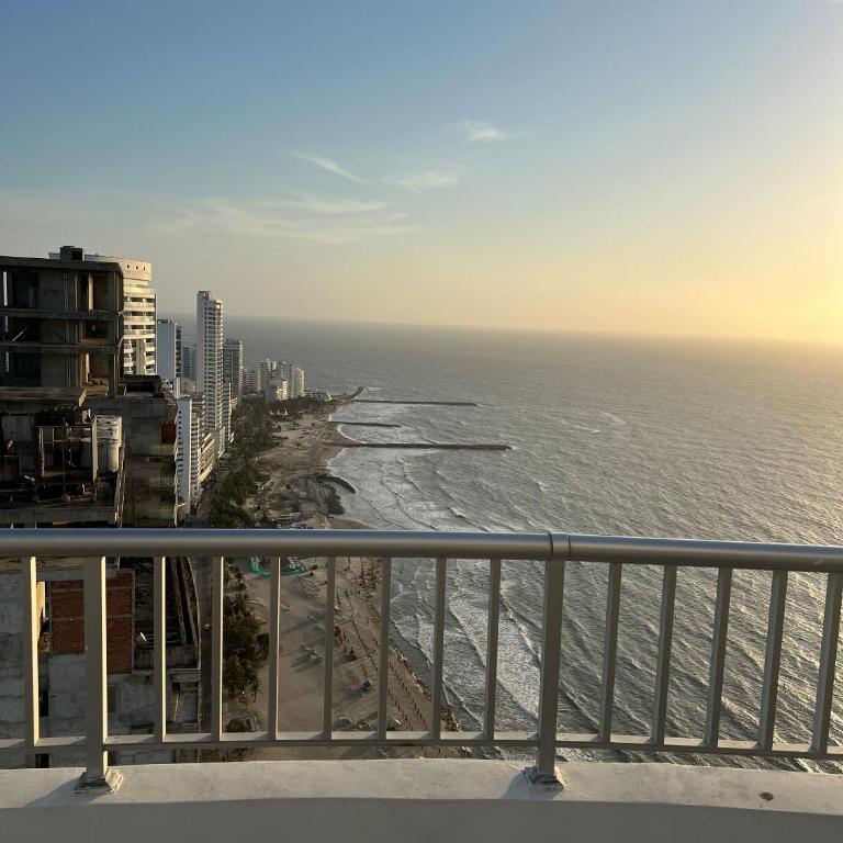 Luxurious Penthouse in Cartagena with Ocean Views and Private Terrace - Apartment - 99