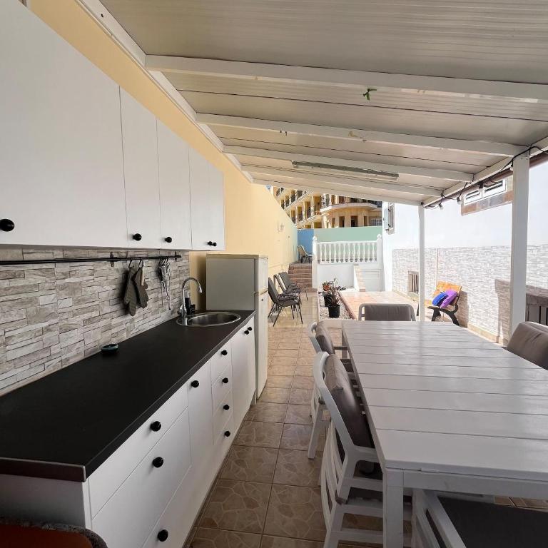 Villa Private Pool Private Parking BBQ - Vacation Home - 11
