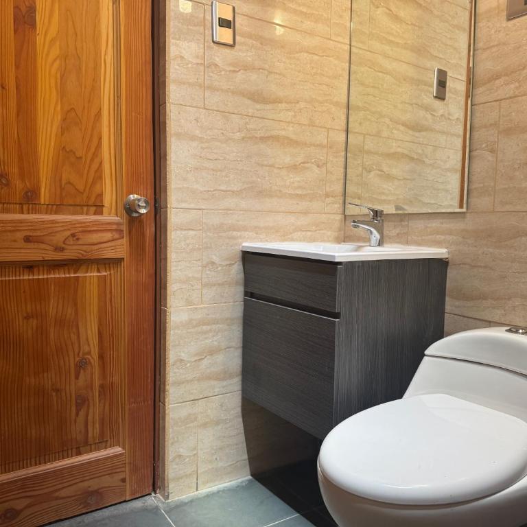 conixia - Double Room with Private Bathroom - 3