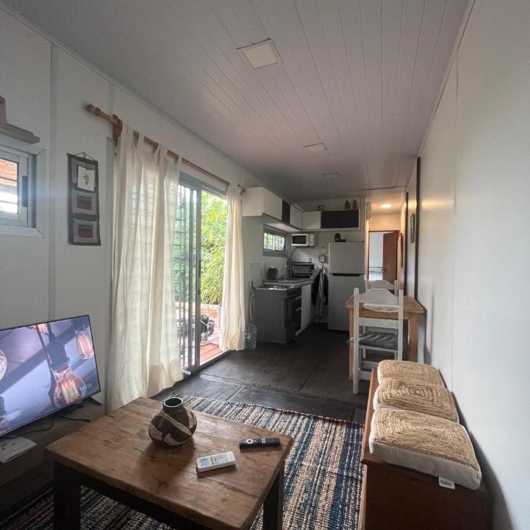 Casa con amplio deck y barbacoa en Punta Pinar - Two-Bedroom House - 2