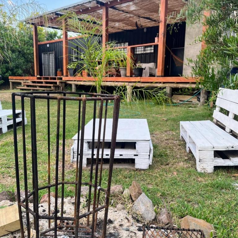 Casa con amplio deck y barbacoa en Punta Pinar - Two-Bedroom House - 18