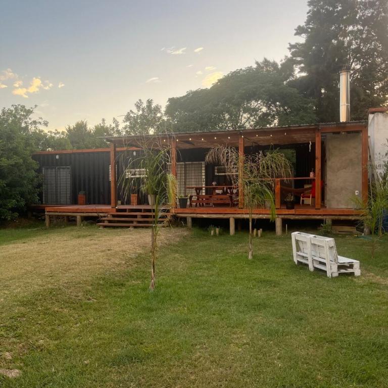 Casa con amplio deck y barbacoa en Punta Pinar - Two-Bedroom House - 20