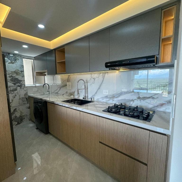 Lujoso Apartamento en Neiva - Apartamento de 3 dormitorios - 3