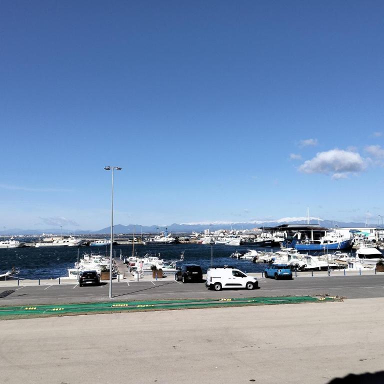 Apartamento acogedor con terraza en el corazón de Roses - ES-258-160 - Apartamento - 16