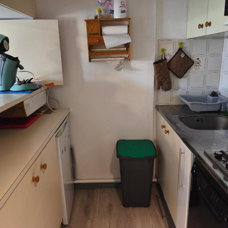 Appartement climatisé, parking - 4 pers. près du port - FR-1-796-110 - Appartement - 10