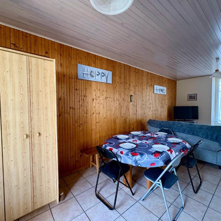 Maison spacieuse proche plage - 7 pers. - FR-1-323-611 - Maison de Vacances - 5