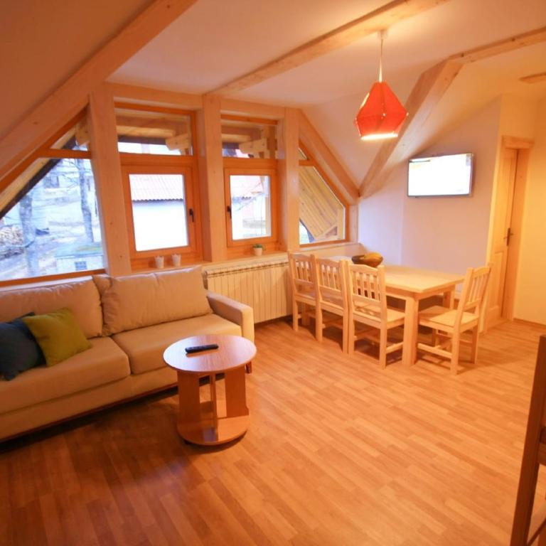 Apartments Prijatelji - Two-Bedroom Apartment - 6