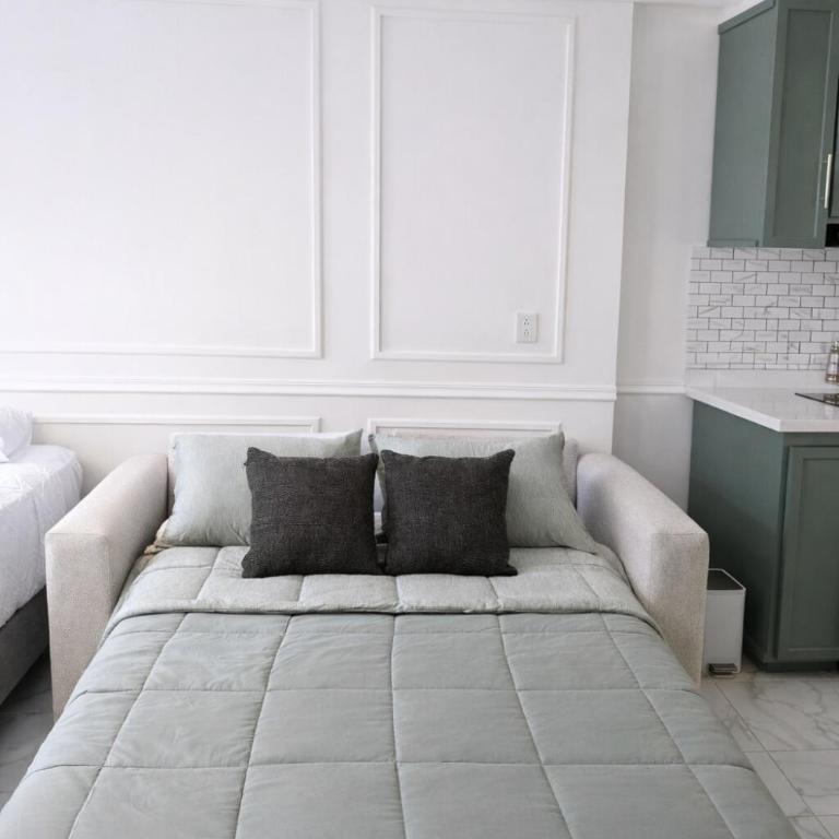 Casa Lumina - Two-Bedroom Apartment - 14