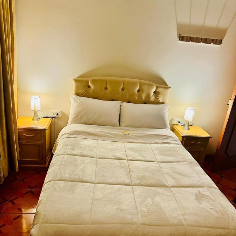HOSPEDAJE ILLARY - Double Room with Private Bathroom - 1