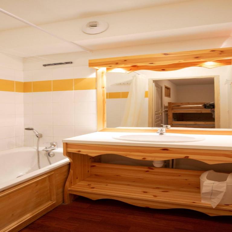 Apartment in Valfréjus near Gondola - Appartement 1 Chambre - 7