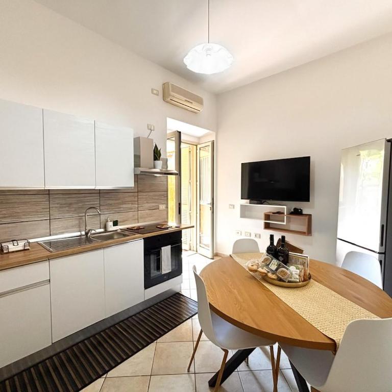 Grace's Garden - Cagliari, Casa moderna con giardino e BBQ, tra Centro città e Mare - Three-Bedroom Apartment - 26
