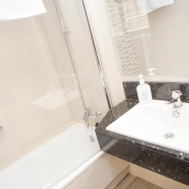 Hotel Alameda Málaga - Habitación Doble - 2 camas - 5